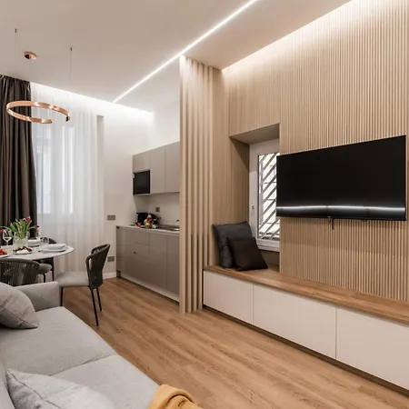 公寓 The Rent - Atmosphere And Romance: One-bedroom Just Steps From The Colosseum 罗马