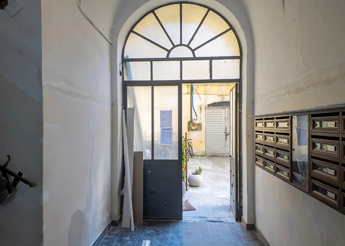 The Rent - Atmosphere And Romance: One-bedroom Just Steps From The Colosseum Διαμέρισμα Ρώμη